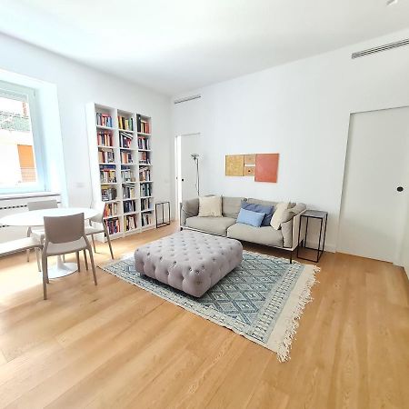 Moscova - Volta Charme Apartment Milaan Buitenkant foto