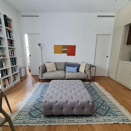 Moscova - Volta Charme Apartment Milaan Buitenkant foto